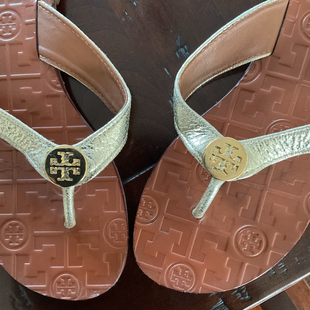 Tory Burch Metallic Gold Flip Flop